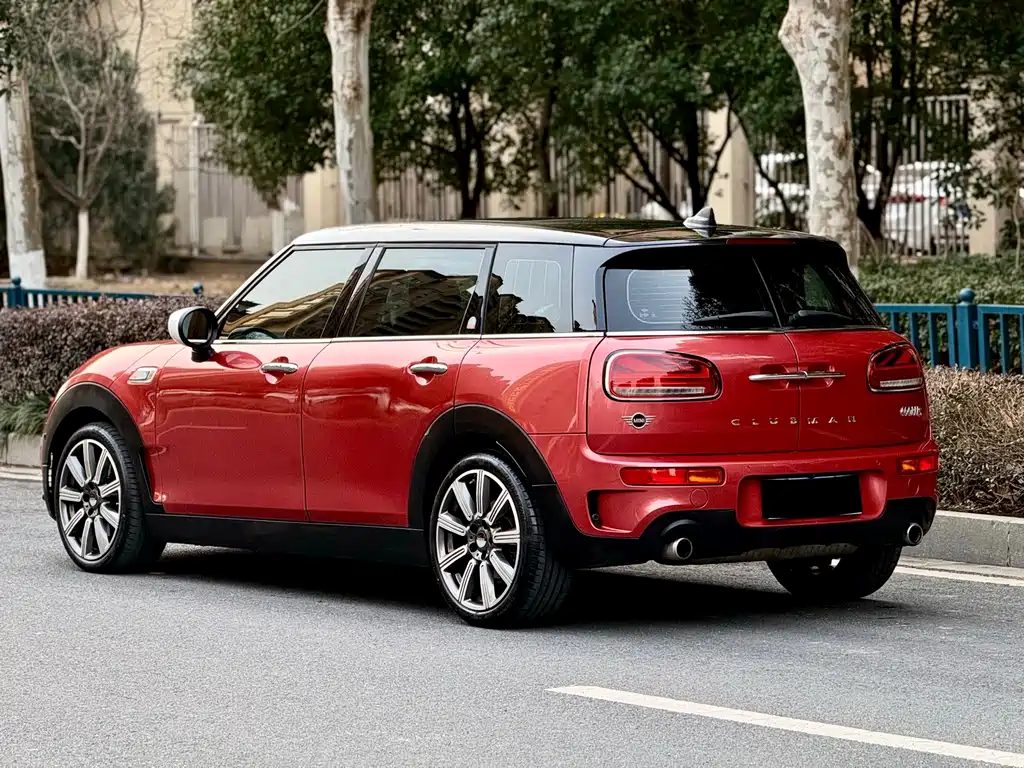 MINI Clubman 2022 — фото 15