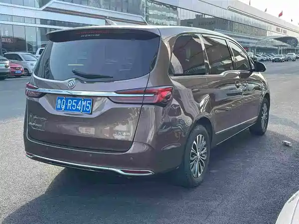 Buick GL8 2021