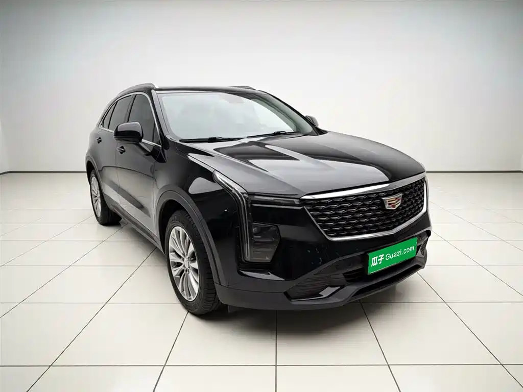 Cadillac XT4 2024 — фото 4