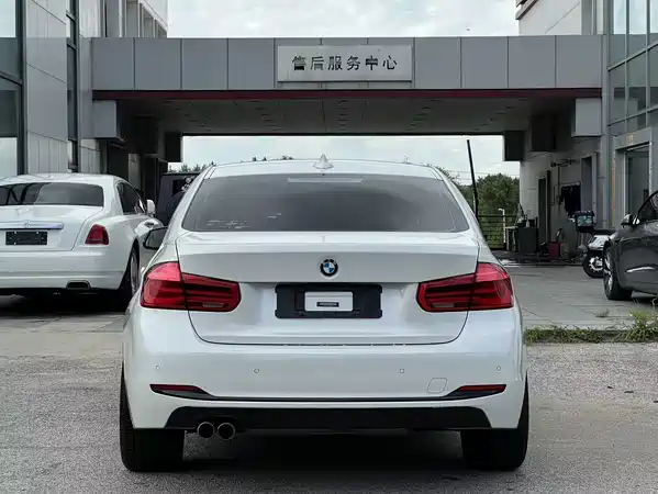 BMW 3 Series 2017
