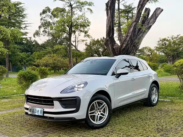Porsche Macan 2016