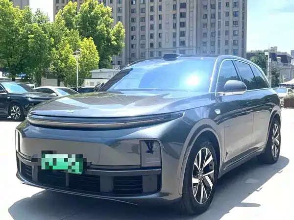 Li Auto L7 2023