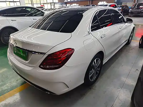 Mercedes-Benz C-Class 2018