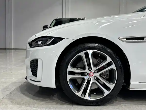 Jaguar XEL 2021