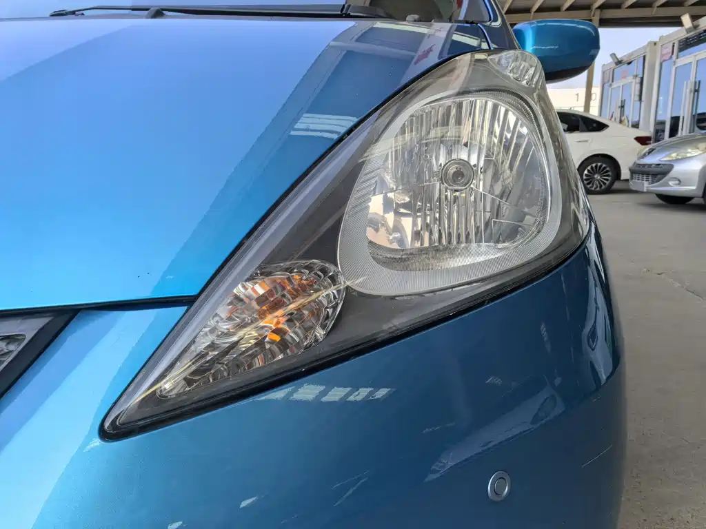 Honda Fit 2010 — фото 14