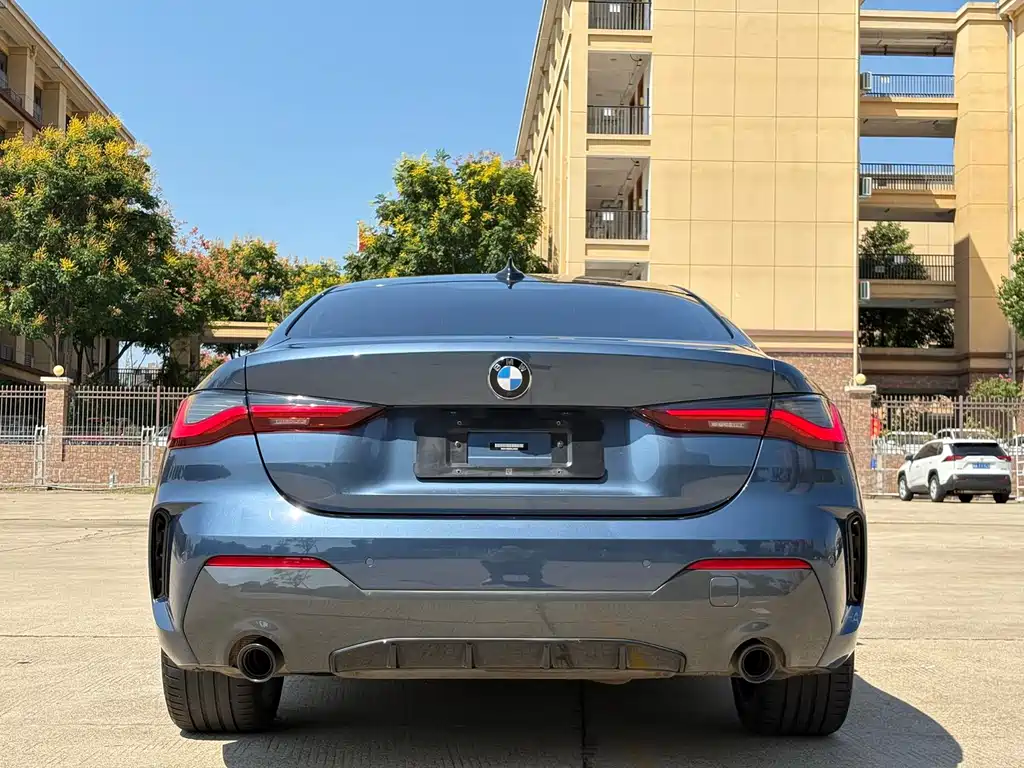 BMW 4 Series 2022 — фото 14