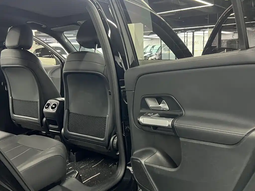 Mercedes-Benz GLB 2021 — фото 10