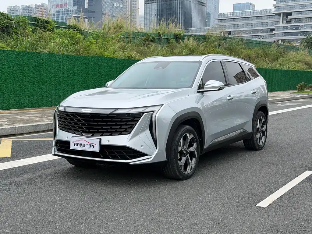 Geely Boyue L 2022 — фото 1