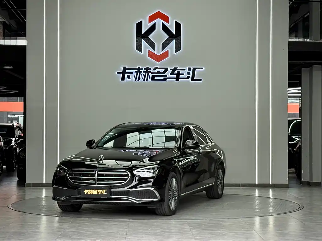Mercedes-Benz E-Class 2023 — фото 1