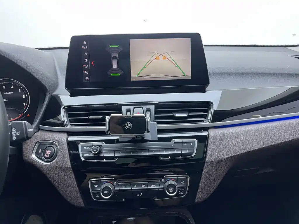 BMW X1 2023 — фото 12
