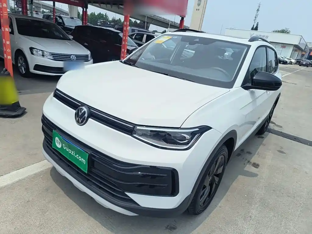 Volkswagen Tharu 2025
