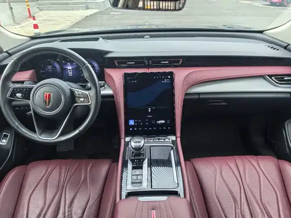 Hongqi H5 2024