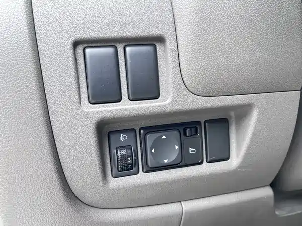 Nissan Sunny 2014