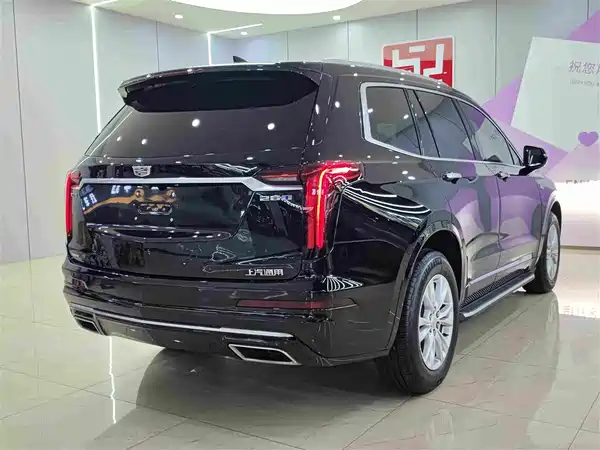 Cadillac XT6 2023