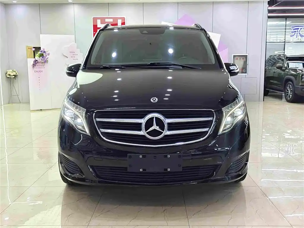Mercedes-Benz V-Class 2020