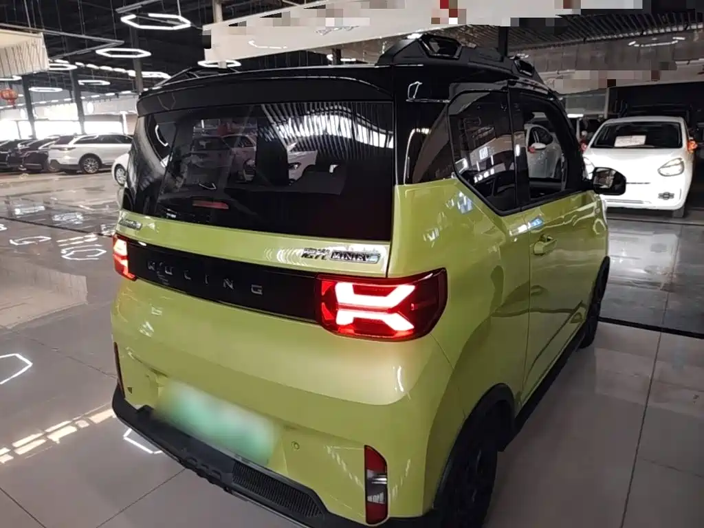 Wuling MINIEV 2023