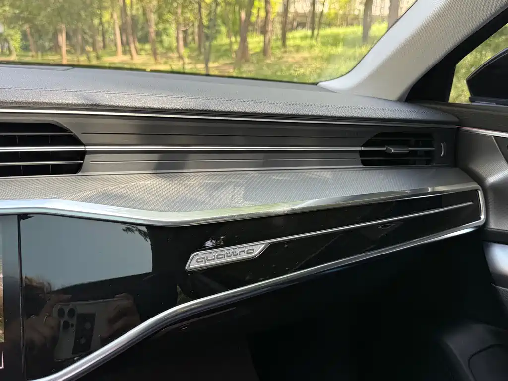 Audi A6L 2020 — фото 20