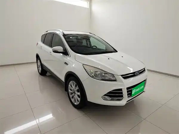 Ford Kuga 2015