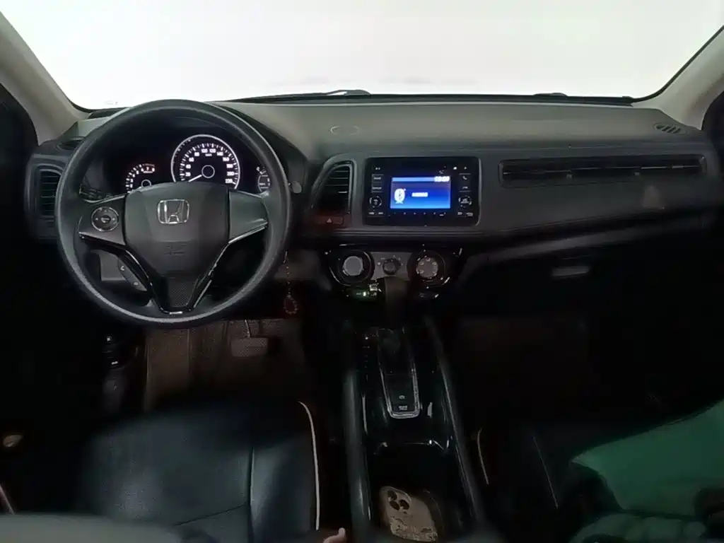 Honda Vezel 2016