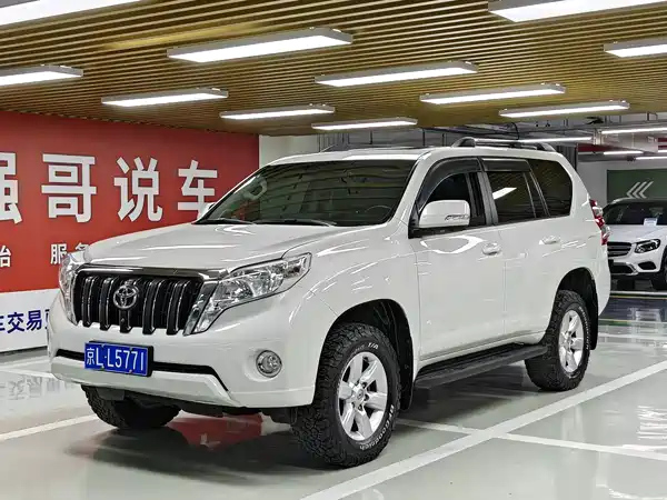 Toyota Prado 2016