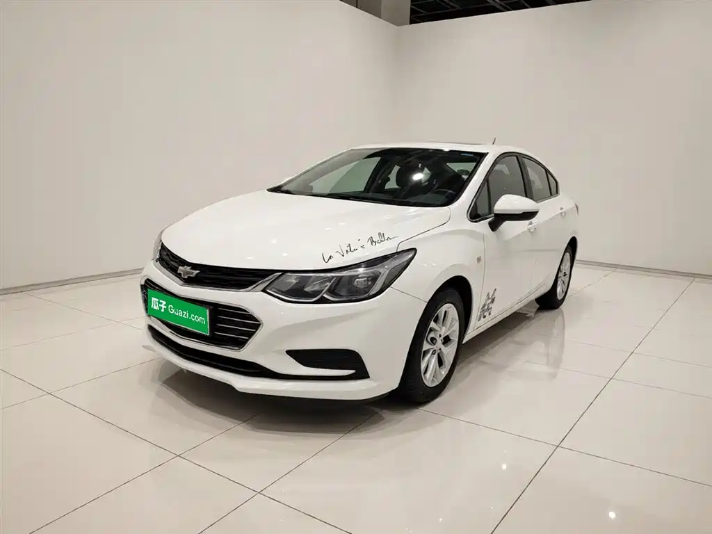 Chevrolet Cruze 2017 — фото 1