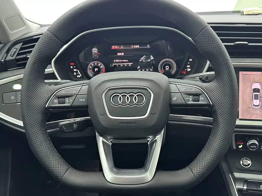 Audi Q3 2023 — фото 12