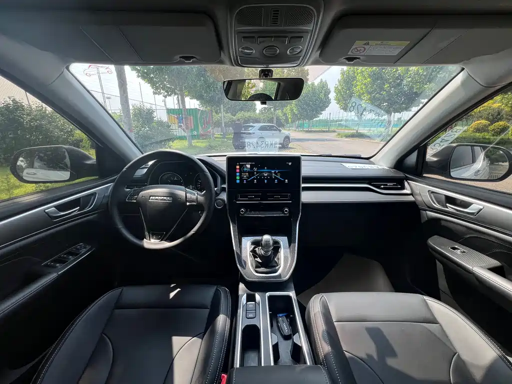 Haval M6 2023 — фото 10