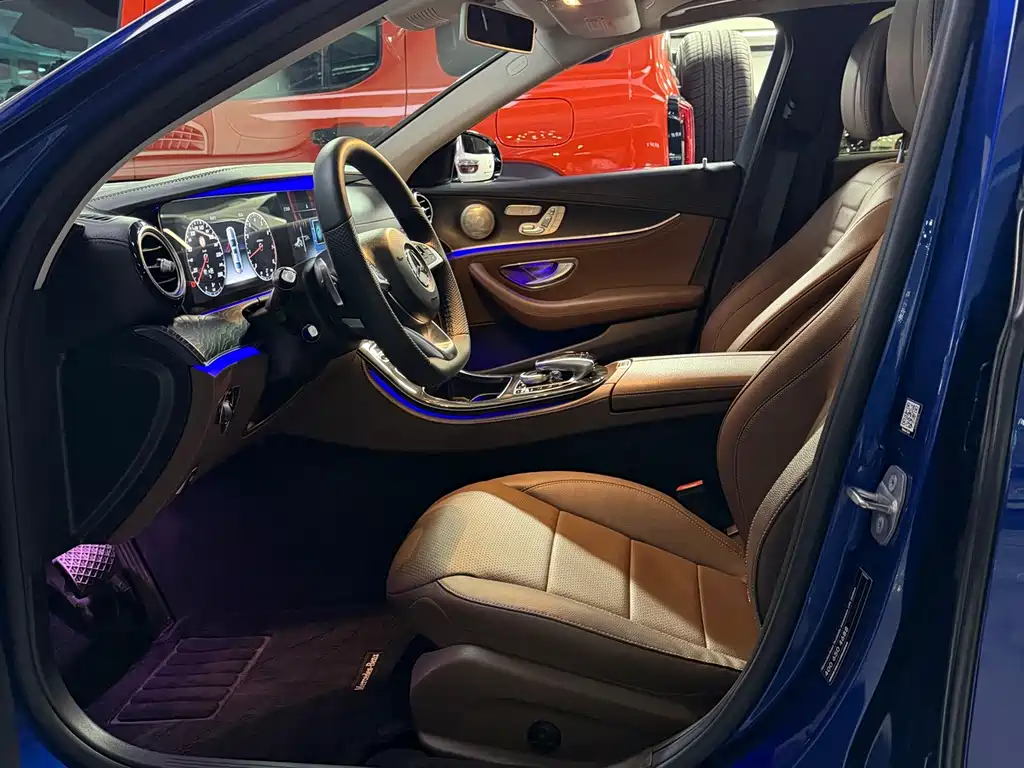 Mercedes-Benz E-Class 2017 — фото 14