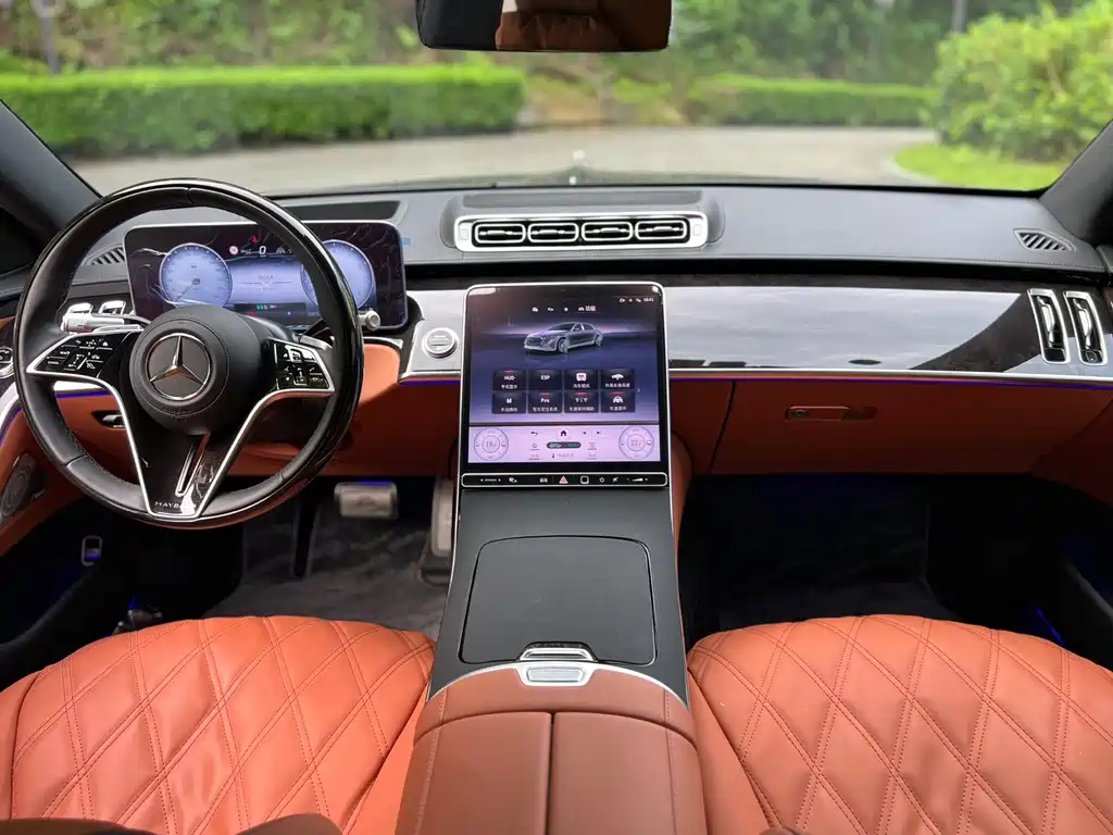 Mercedes-Benz S-Class 2025