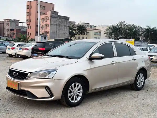 Geely Emgrand 2021