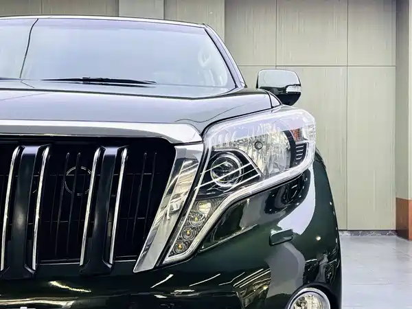 Toyota Prado 2016