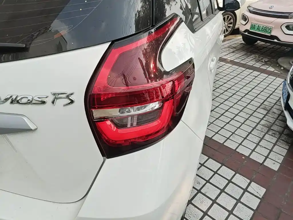 Toyota Vios FS 2021 — фото 8