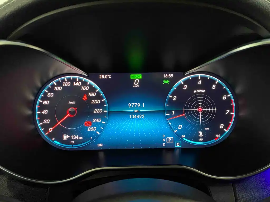 Mercedes-Benz C-Class 2019 — фото 13