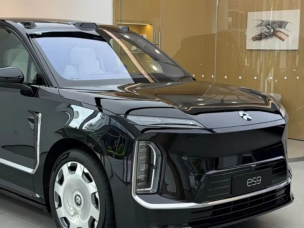 NIO ES9