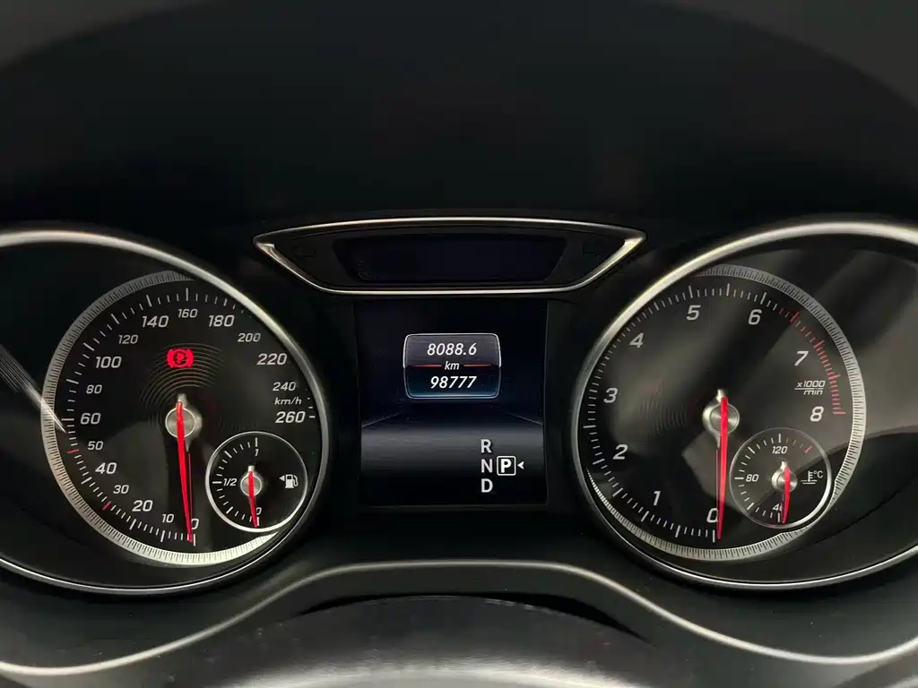 Mercedes-Benz GLA 2019 — фото 15