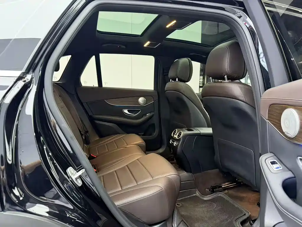 Mercedes-Benz GLC 2022