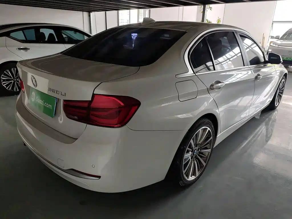 BMW 3 Series 2019