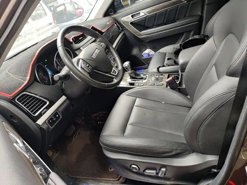 Haval H6 Coupe 2016 — фото 15
