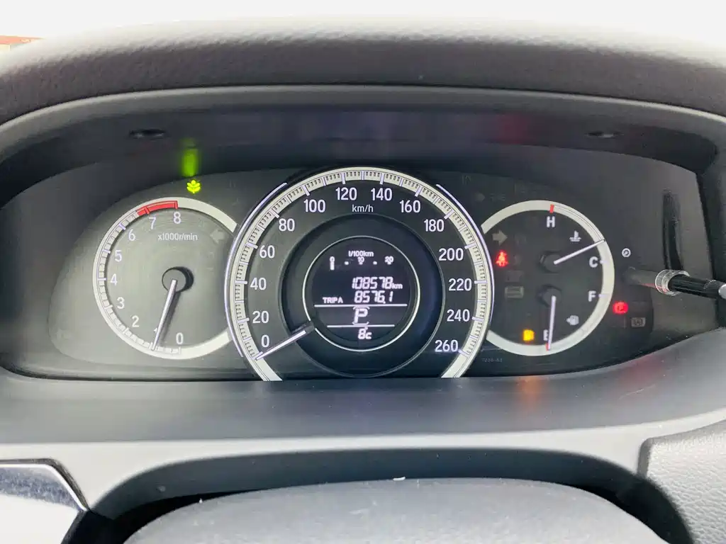 Honda Accord 2017 — фото 9