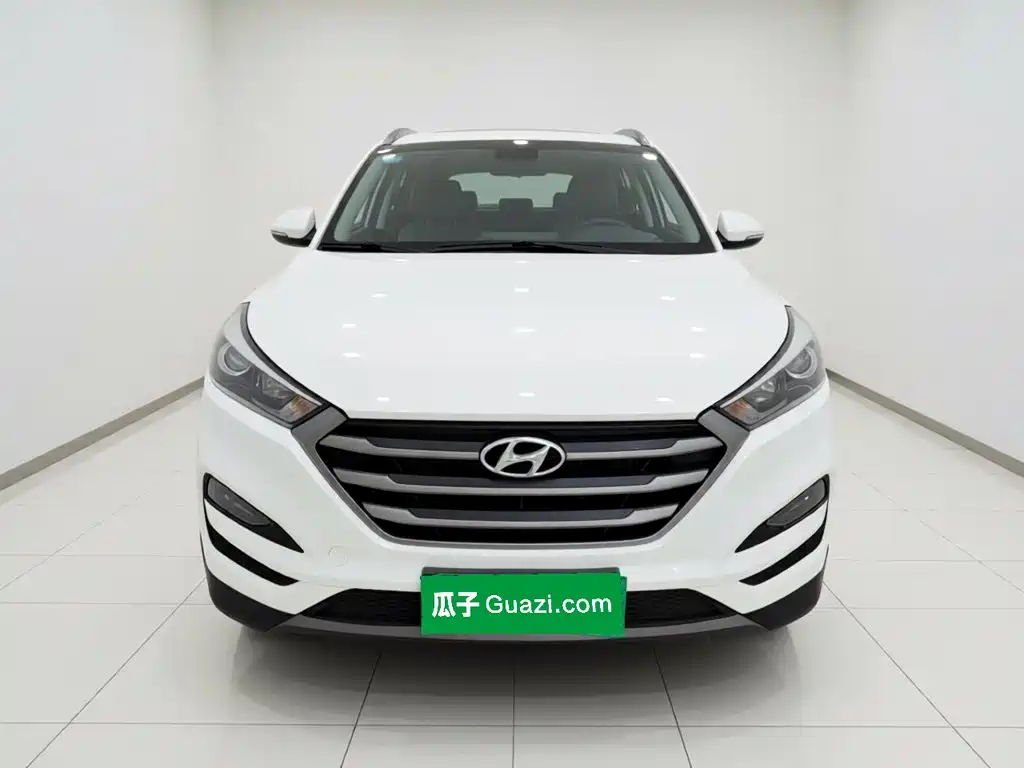 Hyundai Tucson 2017 — фото 2