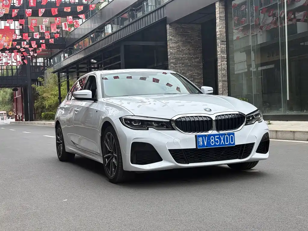 BMW 3 Series 2020