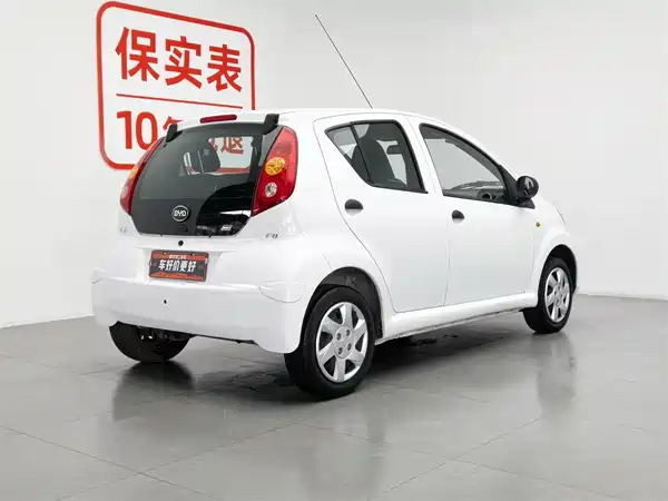 BYD F0 2015