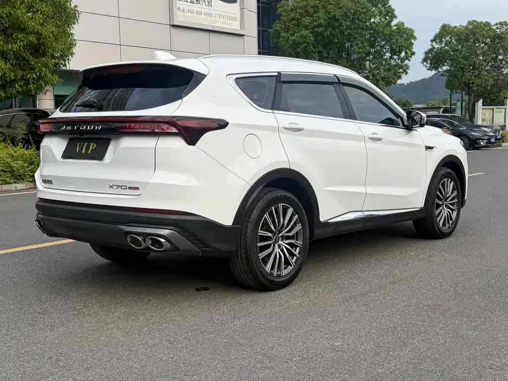 Jetour X70 PLUS 2024 — фото 13