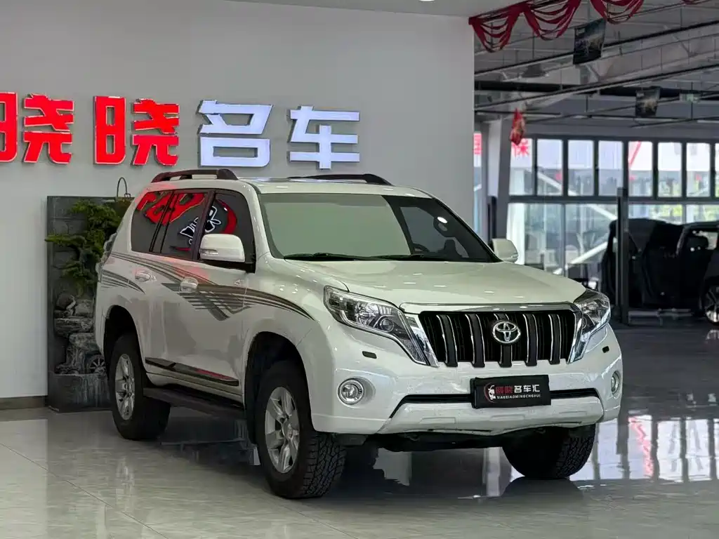Toyota Prado 2017 — фото 3