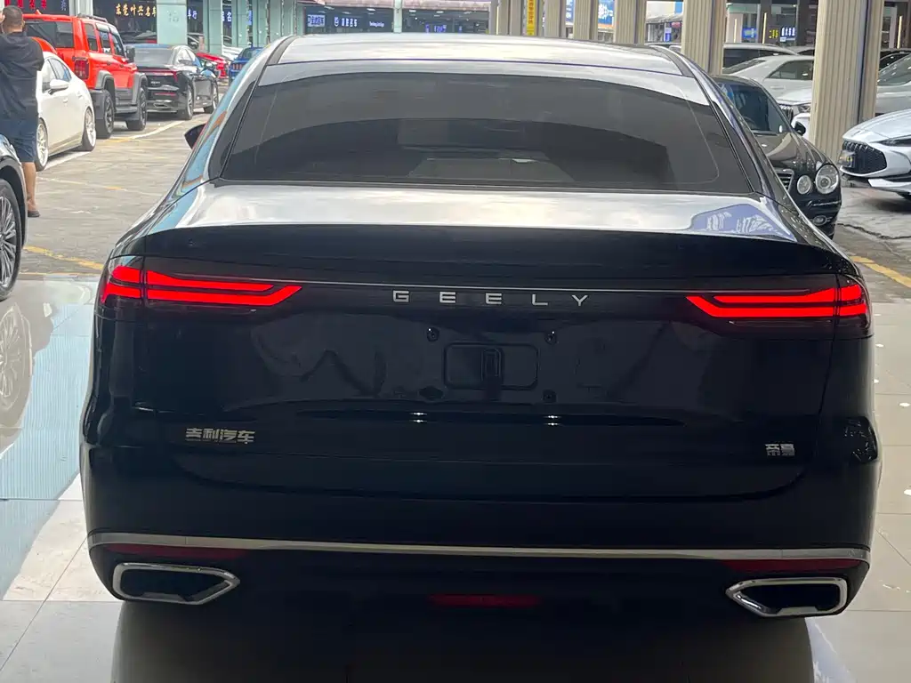 Geely Emgrand 2026