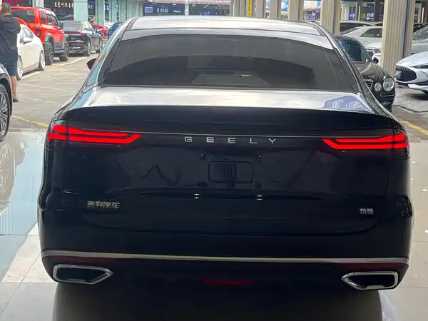 Geely Emgrand 2026