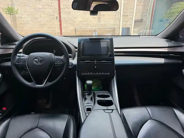 Toyota Avalon 2023