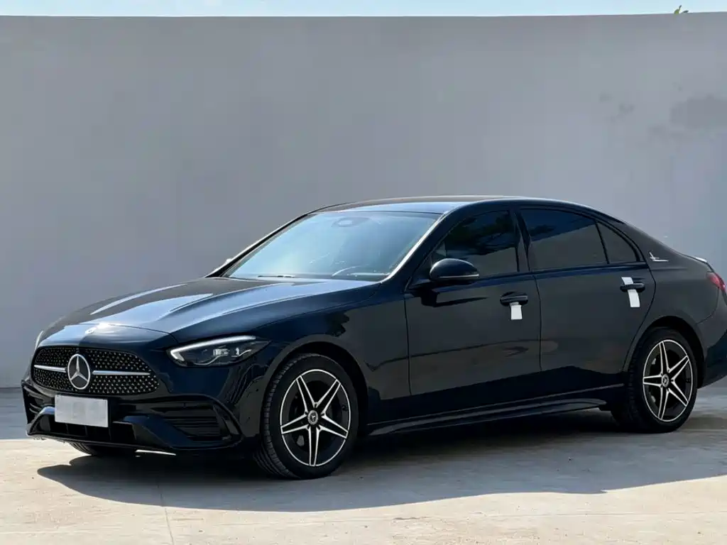 Mercedes-Benz C-Class 2023 — фото 1