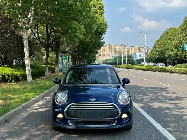 MINI 2017