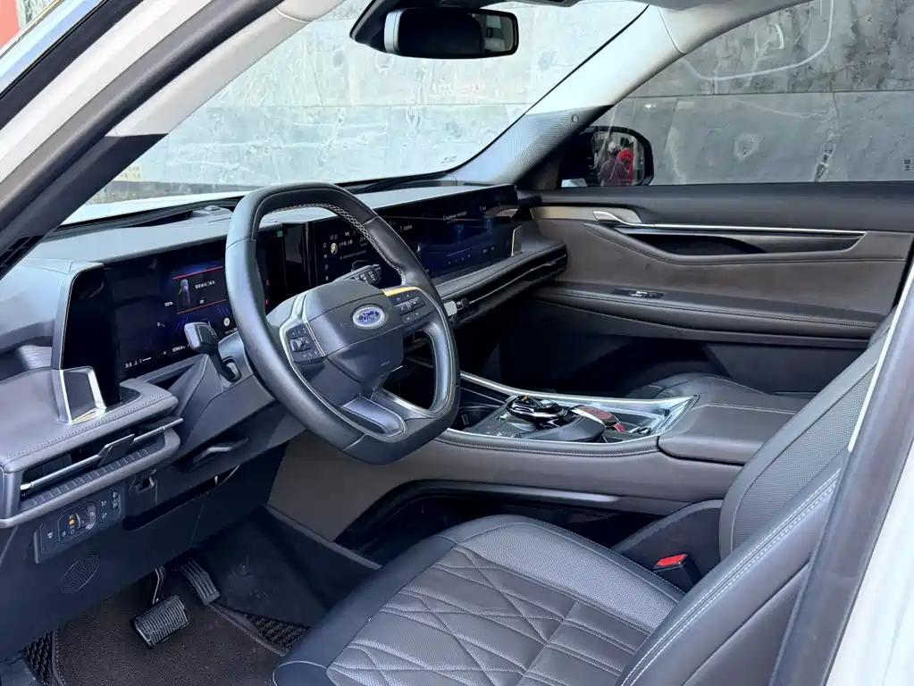 Ford Edge 2025 — фото 2